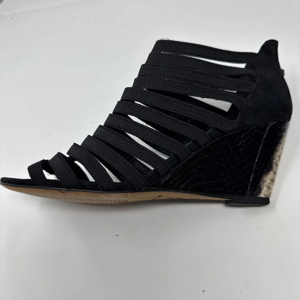 donald j pliner womens Cage Strap‎ Snake Wedges Size 8.5